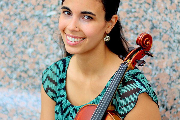 Violinist Melanie Riordan