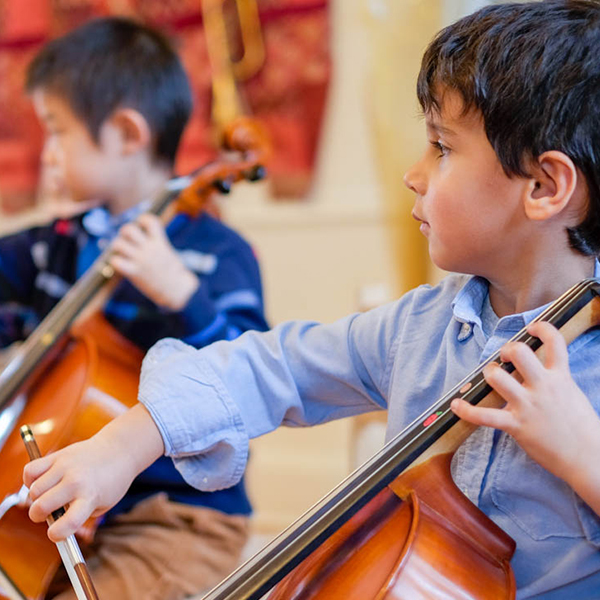 Young cellists